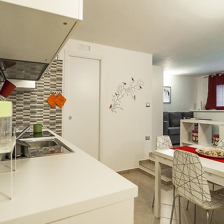 Ferienwohnung Cariddi Loft Sperlonga Exterior foto